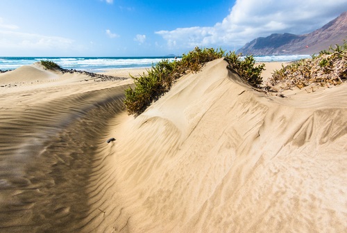 Famara beach - Top 10 bezienswaardigheden Lanzarote