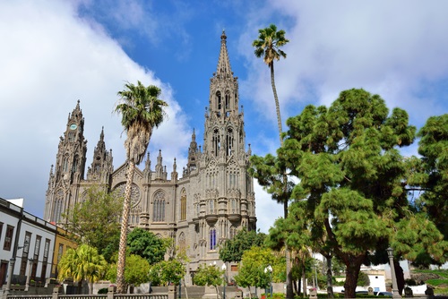 Iglesia-de-San-Juan-Bautista-Bezienswaardigheden-Gran-Canaria