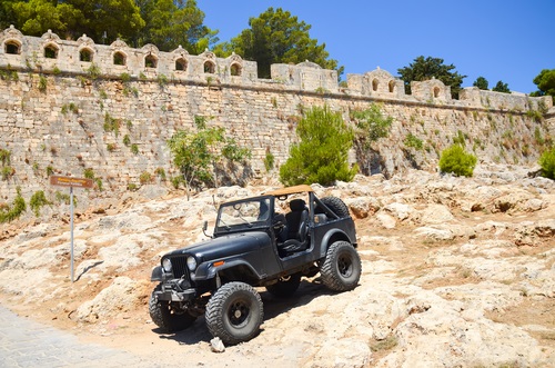 Jeepsafari-over-het-eiland-Bezienswaardigheden-Kreta