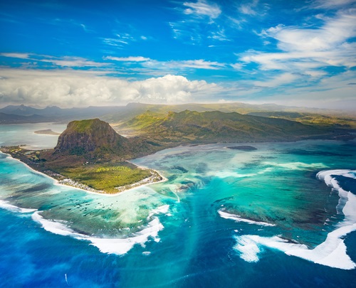 Onderwater-waterval-Bezienswaardigheden-Mauritius