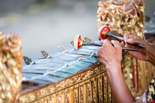 Typische-muziek-en-dans-bezienswaardigheden-Bali